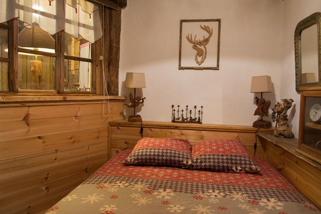 Chalet Bois D'Antan Bed & Breakfast Sainte-Foy-Tarentaise Oda fotoğraf